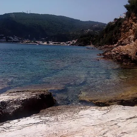 Ξενοδοχείο βίλλα όρσα Σκιάθος Πόλη