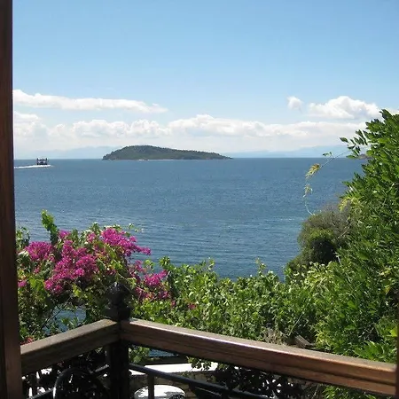 βίλλα όρσα Ξενοδοχείο Σκιάθος Πόλη