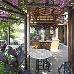 Orsa Skiathos Town